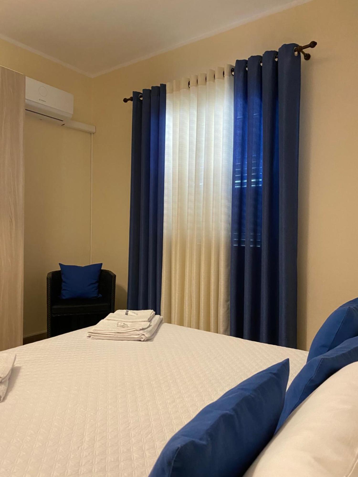 דירות צ'פאלו Casa Dominique מראה חיצוני תמונה